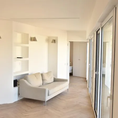 Les Fleurs 3 Ch 3 S De Bain Apartamento